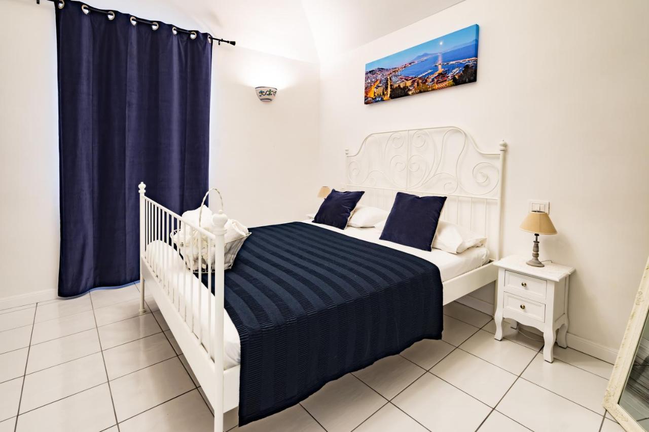 Borgo Dei Saraceni - Suites & Apartments อากรอโปลี ภายนอก รูปภาพ