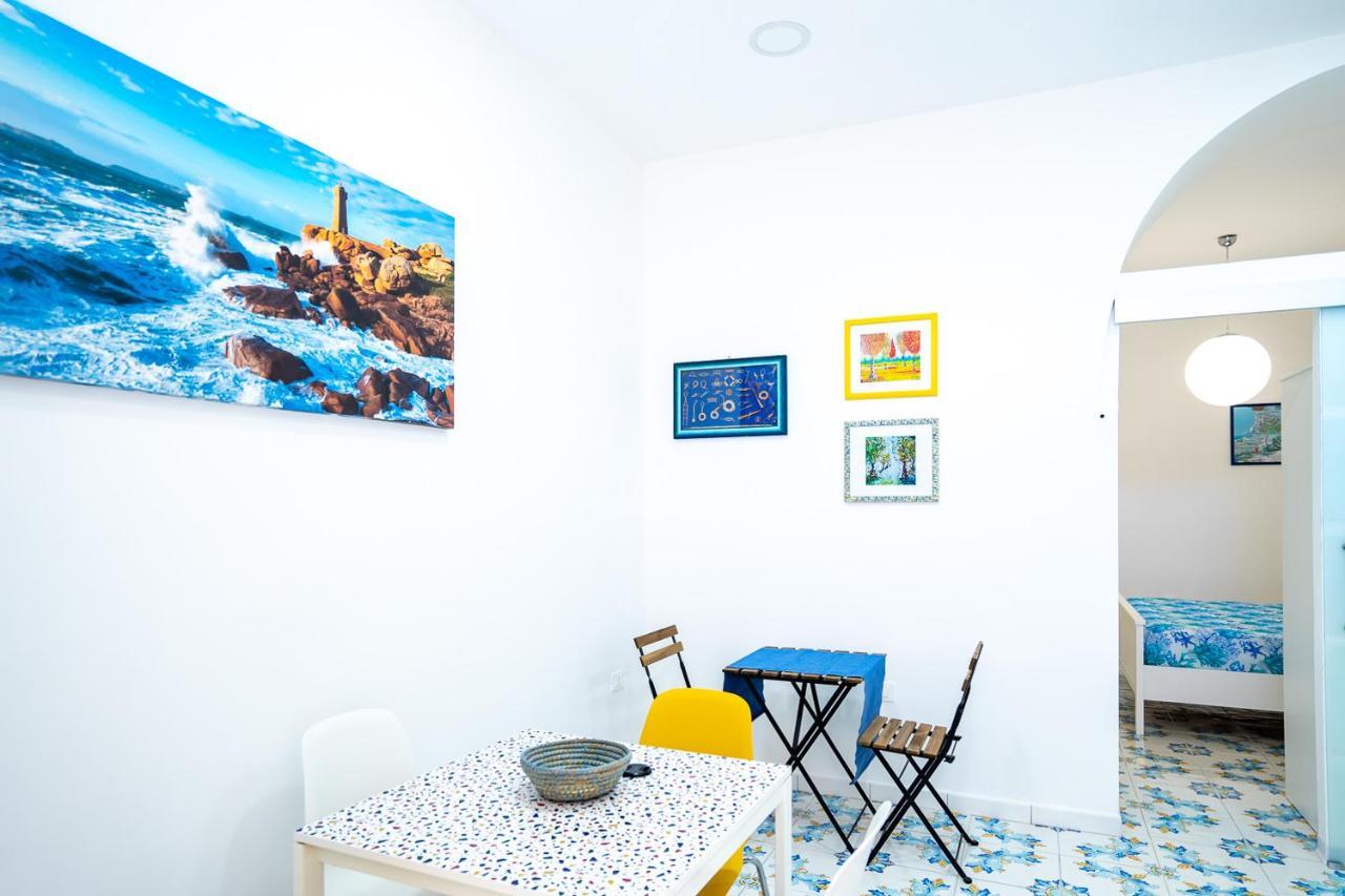 Borgo Dei Saraceni - Suites & Apartments อากรอโปลี ภายนอก รูปภาพ
