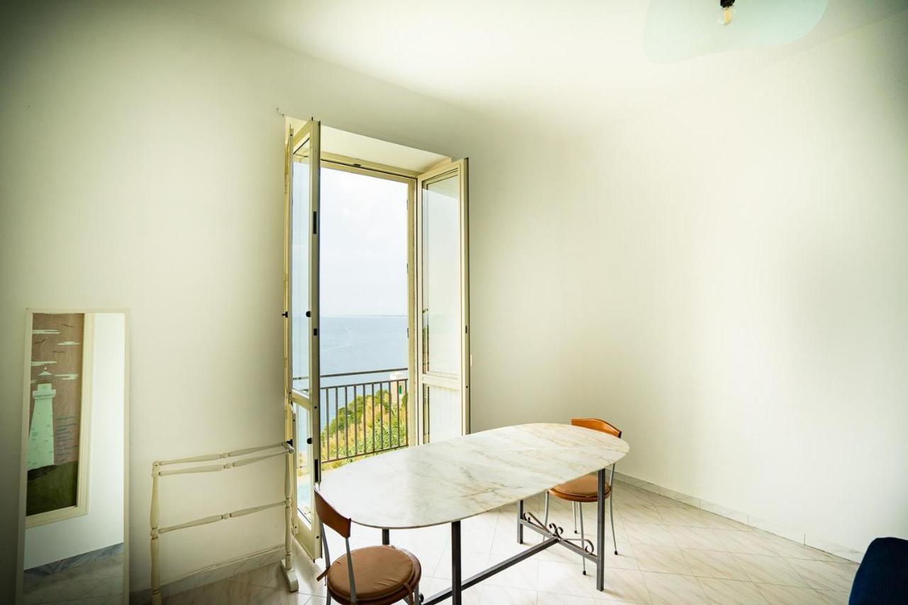 Borgo Dei Saraceni - Suites & Apartments อากรอโปลี ภายนอก รูปภาพ