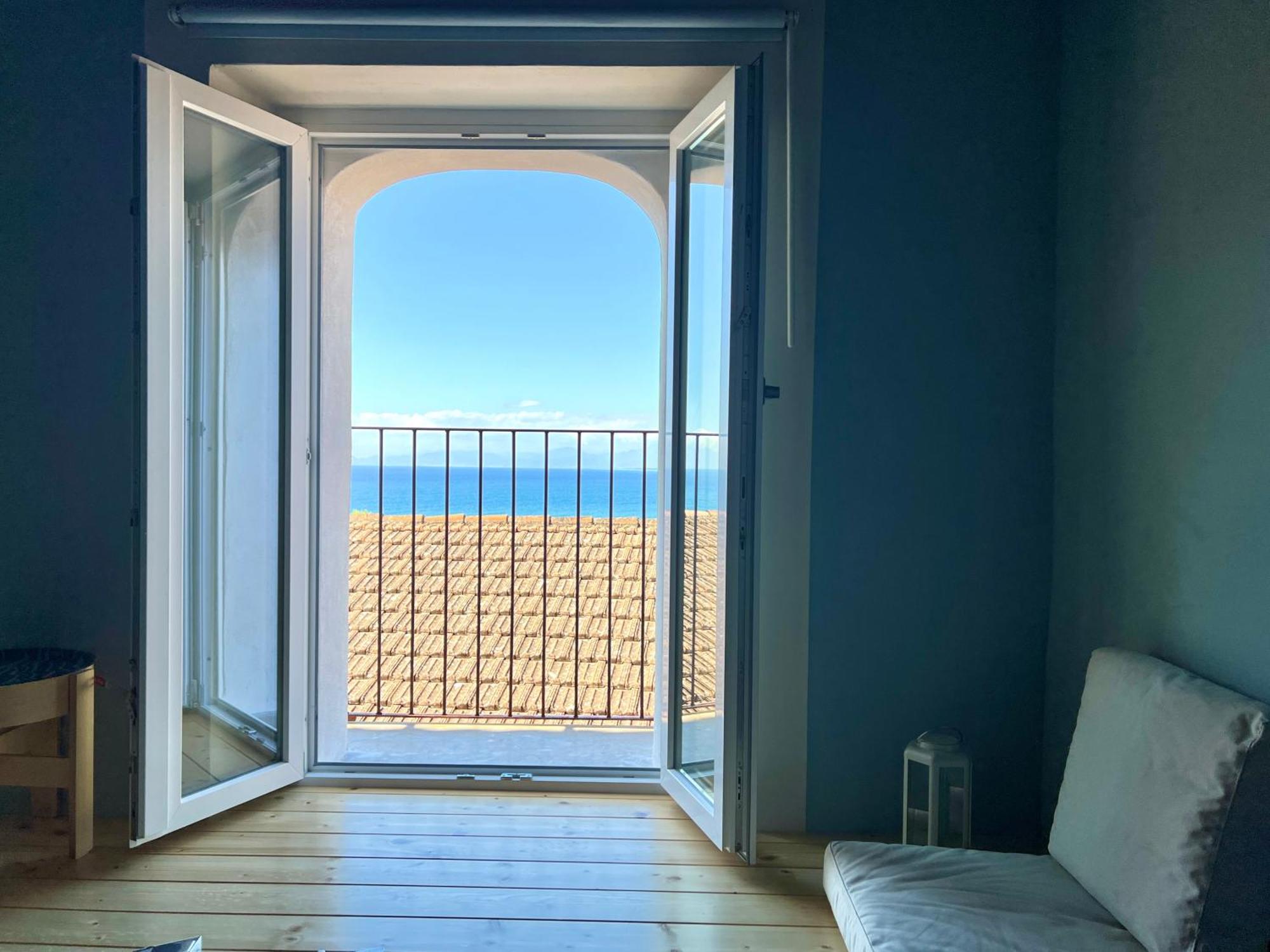 Borgo Dei Saraceni - Suites & Apartments อากรอโปลี ภายนอก รูปภาพ