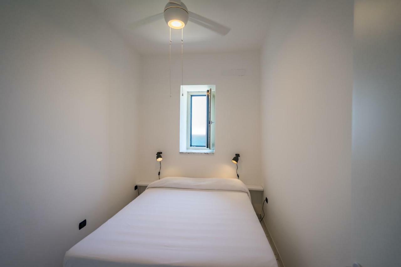 Borgo Dei Saraceni - Suites & Apartments อากรอโปลี ภายนอก รูปภาพ